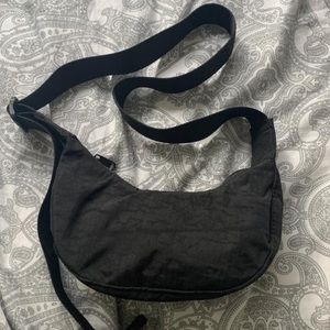 baggu mini crescent nylon shoulder bag